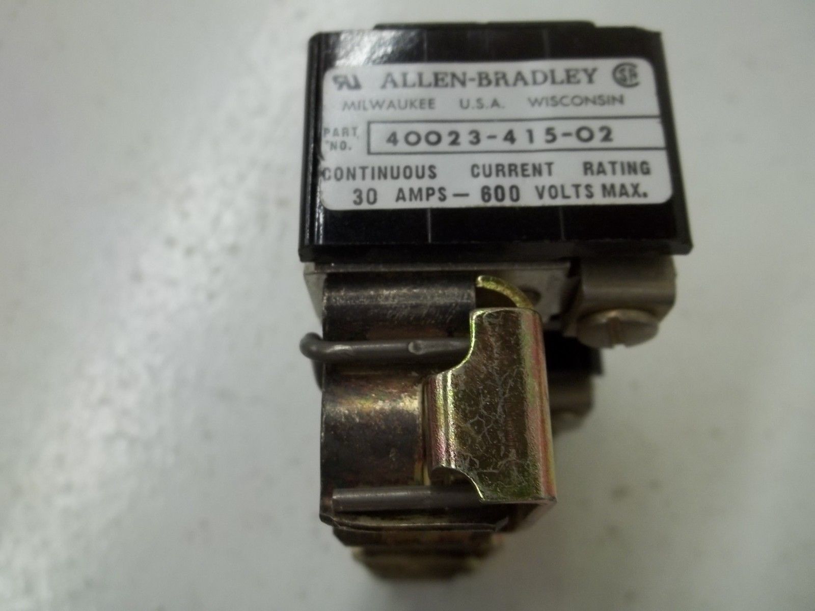 ALLEN BRADLEY 40023-415-02 FUSE BLOCK UNMP