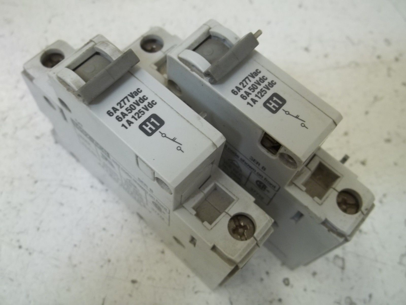 LOT OF 2 ALLEN BRADLEY 1492-ACB-H1 SER.B CIRCUIT BREAKER UNMP