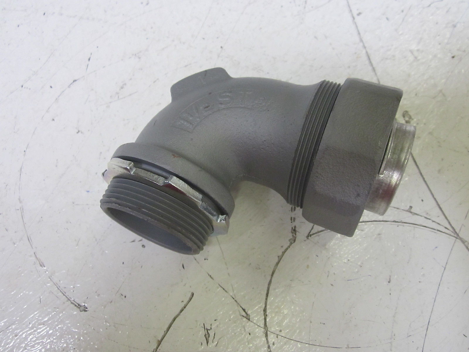 LOT OF 2 APPLETON ST-90150 CONNECTOR 90 DEG 1-1/2" NSMP