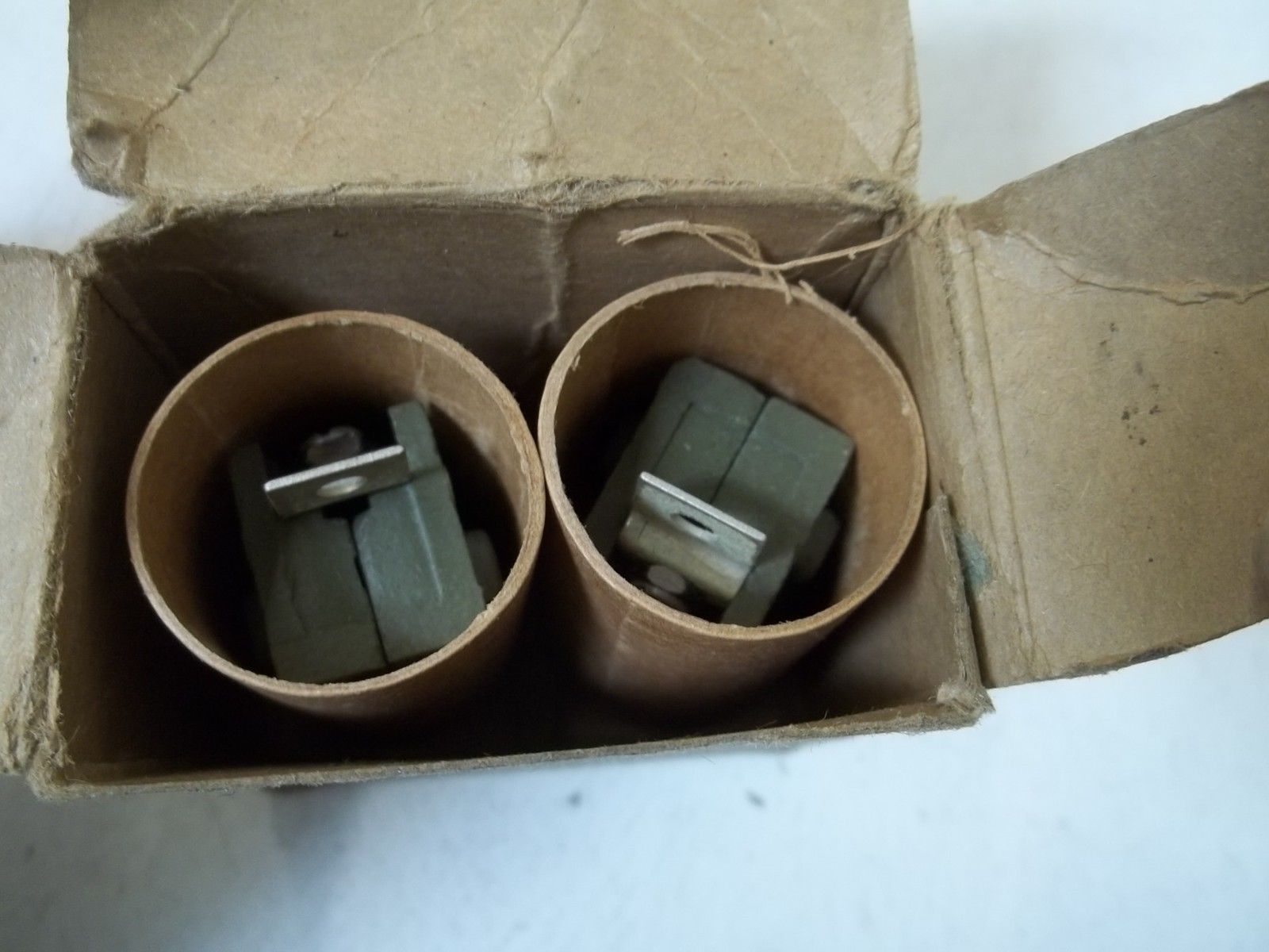 LOT OF 2 ARROW-HART  42413 HEATER COIL ELEMENT THERMAL UNMP