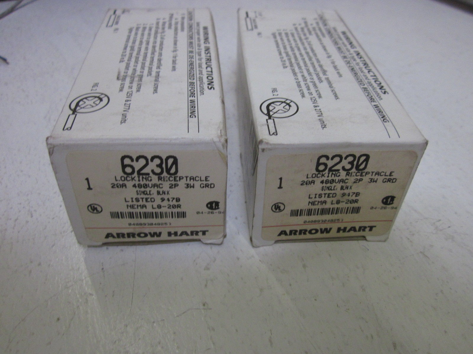 LOT OF 2 ARROW HART 6230 LOCKING RECEPTACLE 480VAC NSMP