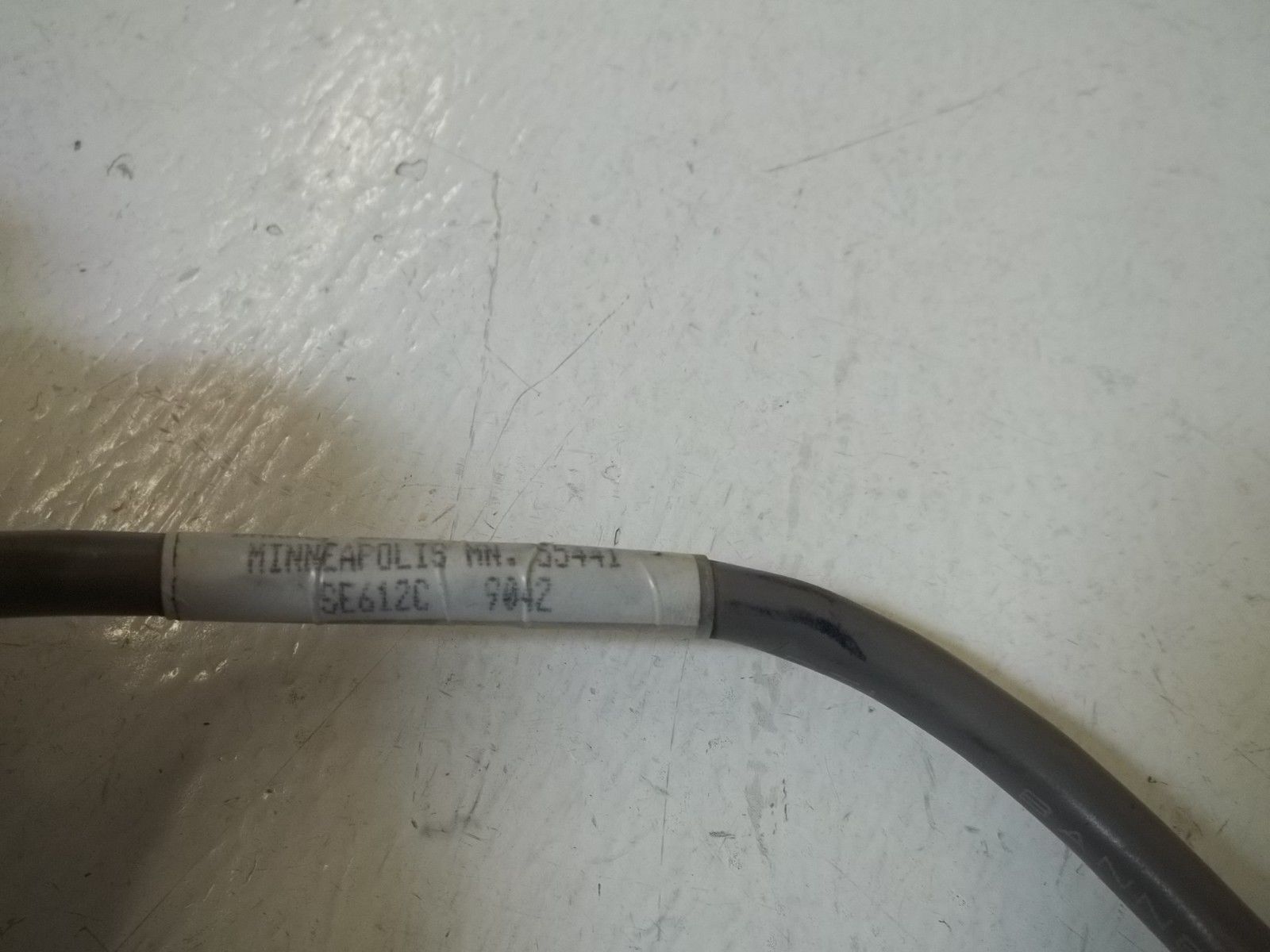 LOT OF 2 BANNER ENGINEERING SE621C CABLE UNMP