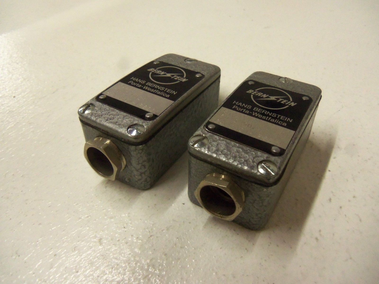 LOT OF 2 BERNSTEIN GC-U1R UNMP