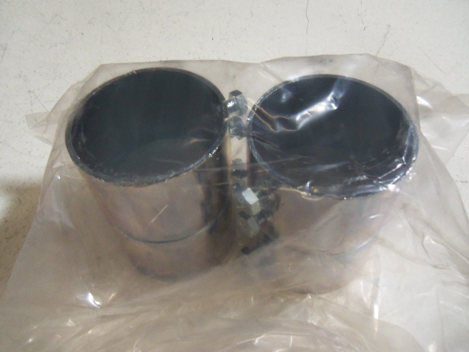 LOT OF 2 BRIDGEPORT 246 2 1/2" STEEL COUPLING NSMP