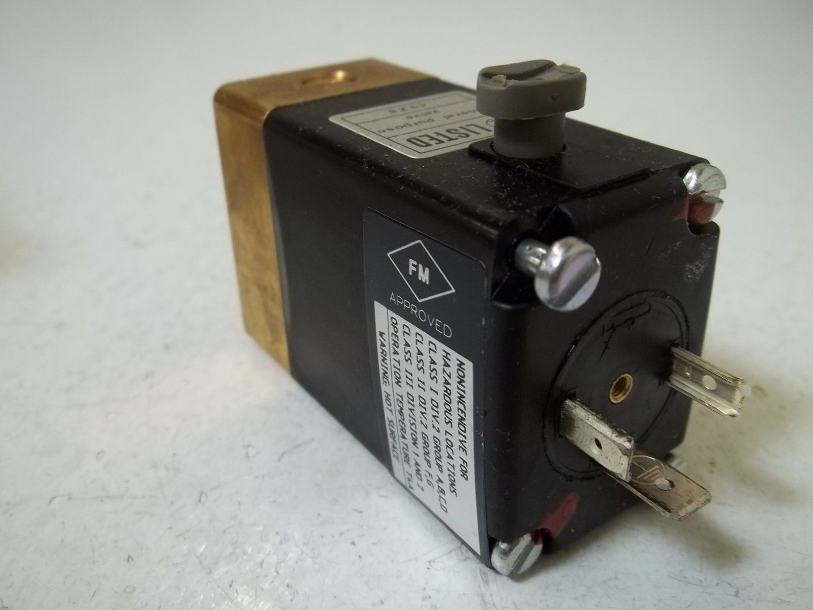 LOT OF 2 BURKER 00453270 NSMP