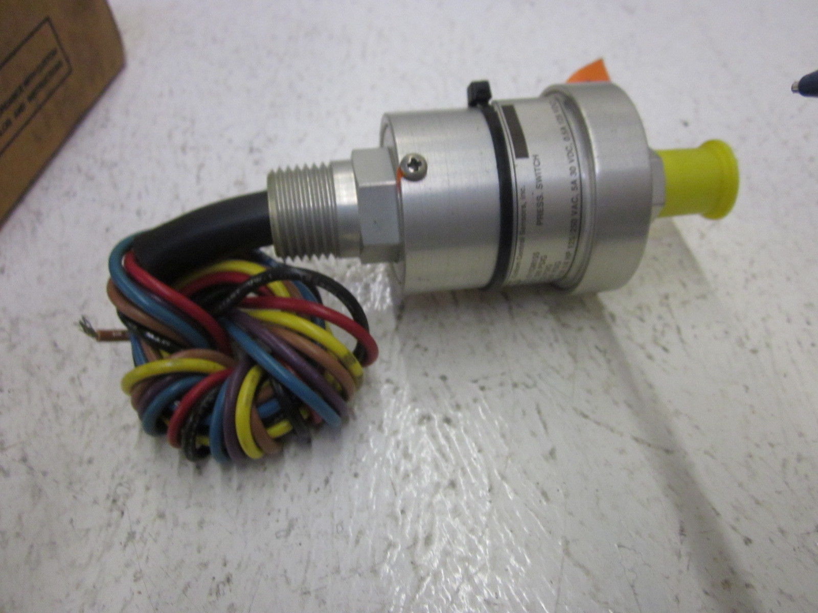 LOT OF 2 CCS 611GM155 NSMP
