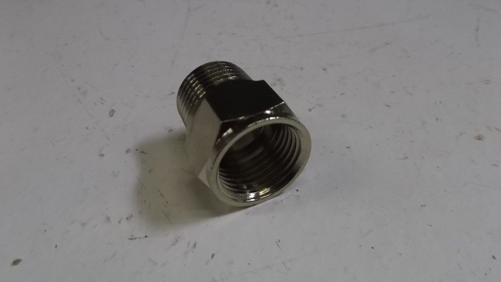 LOT OF 2 CONNECTOR 252M-1/2K-1/2M 0028500540 NSNP