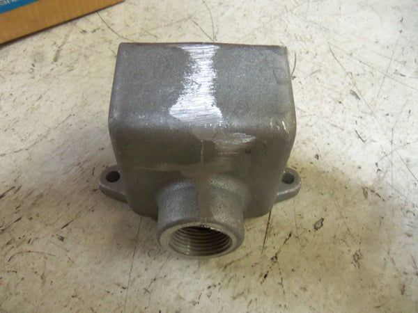 LOT OF 2 CROUSE-HINDS ARE33 CONDUIT NSMP