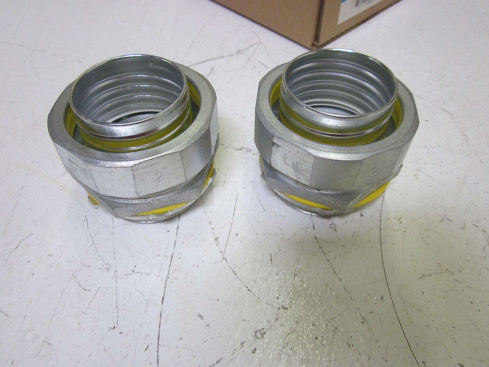 LOT OF 2 CROUSE-HINDS LT200 STRAIGHT MALE CONNECTOR NSMP