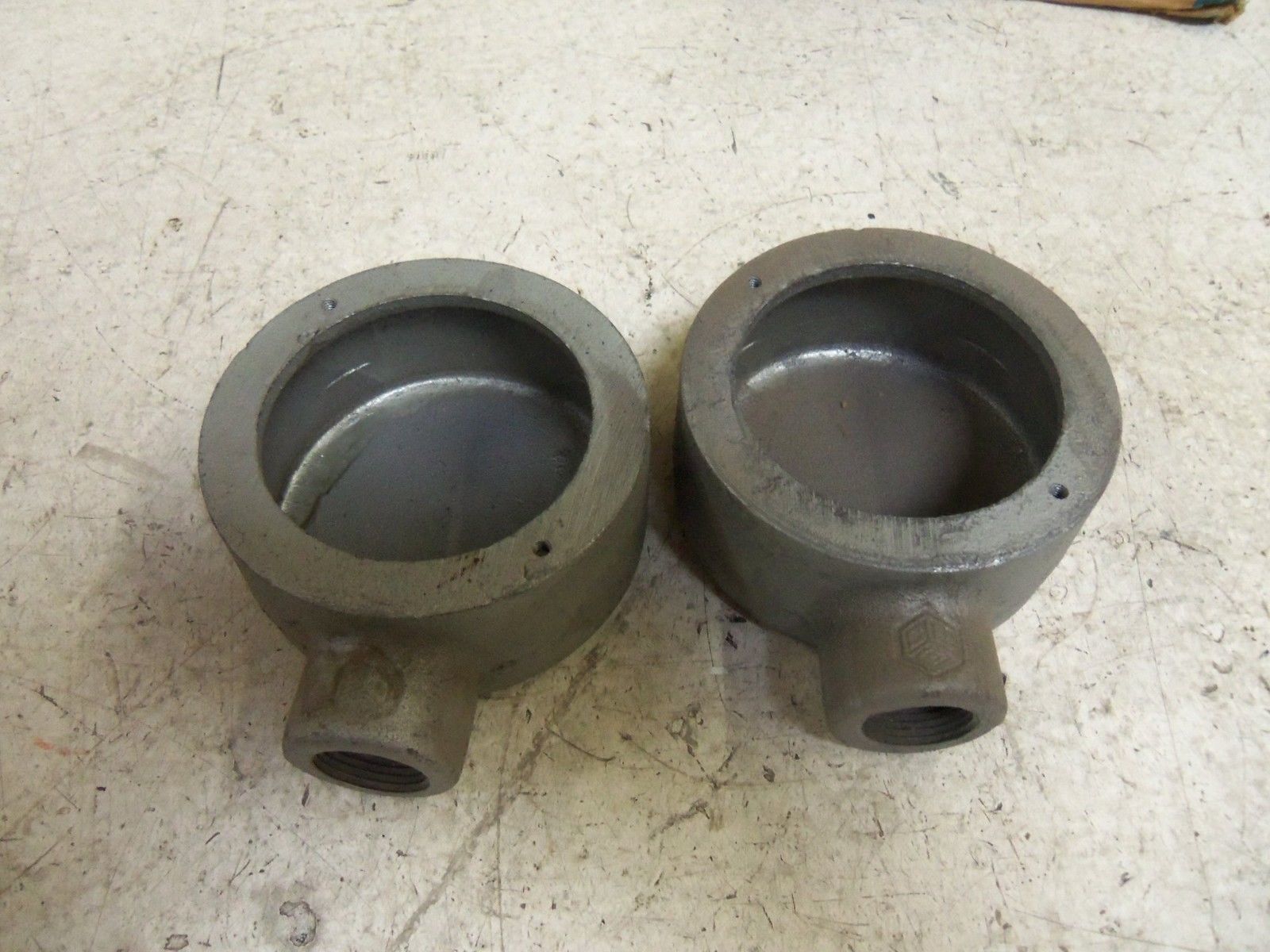 LOT OF 2 CROUSE-HINDS SEH2 CONDUIT (MISSING TOP OF BOX) NSMP