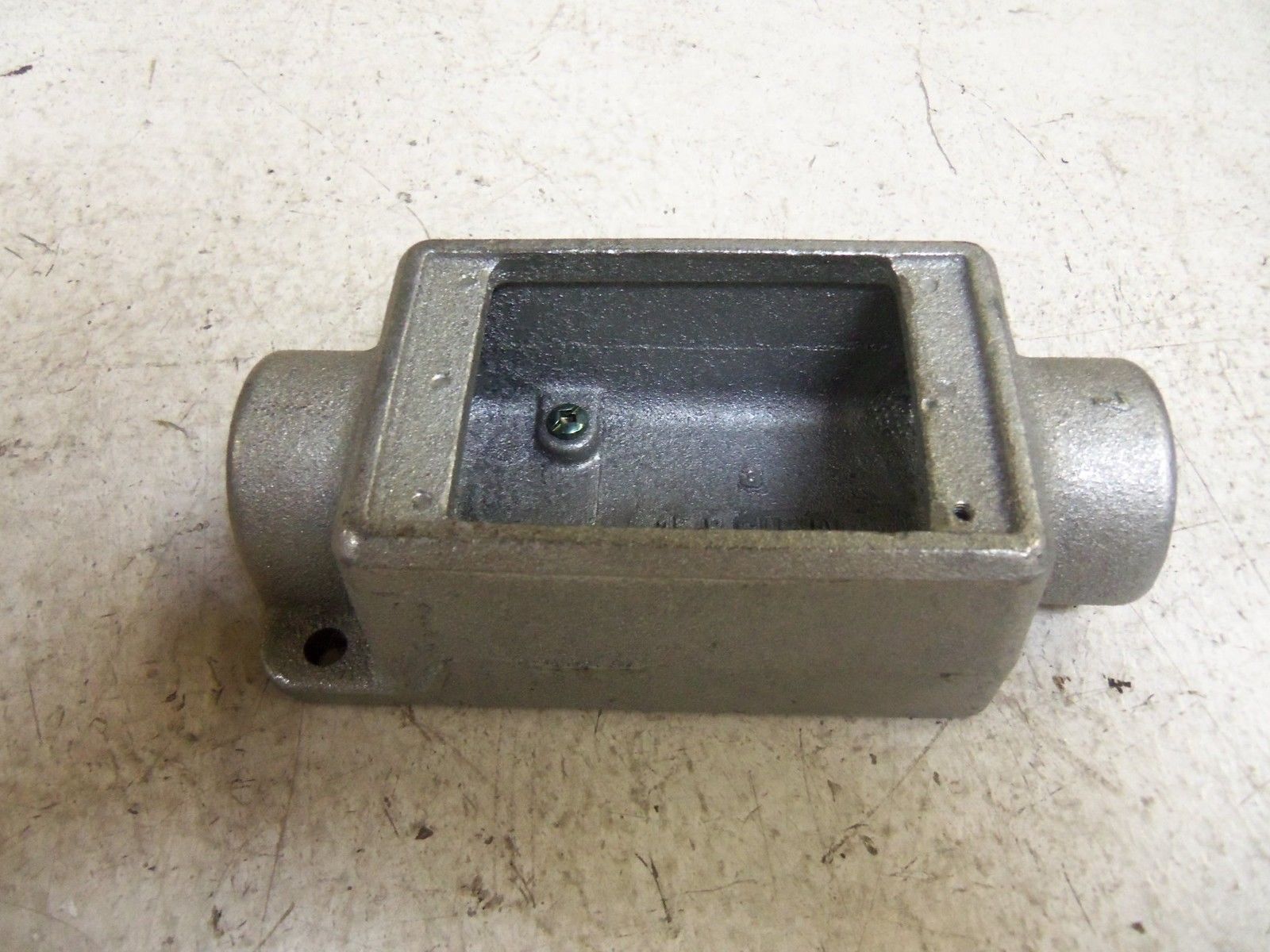 LOT OF 2 CROUSE-HINDS FSC3 CONDUIT NSMP