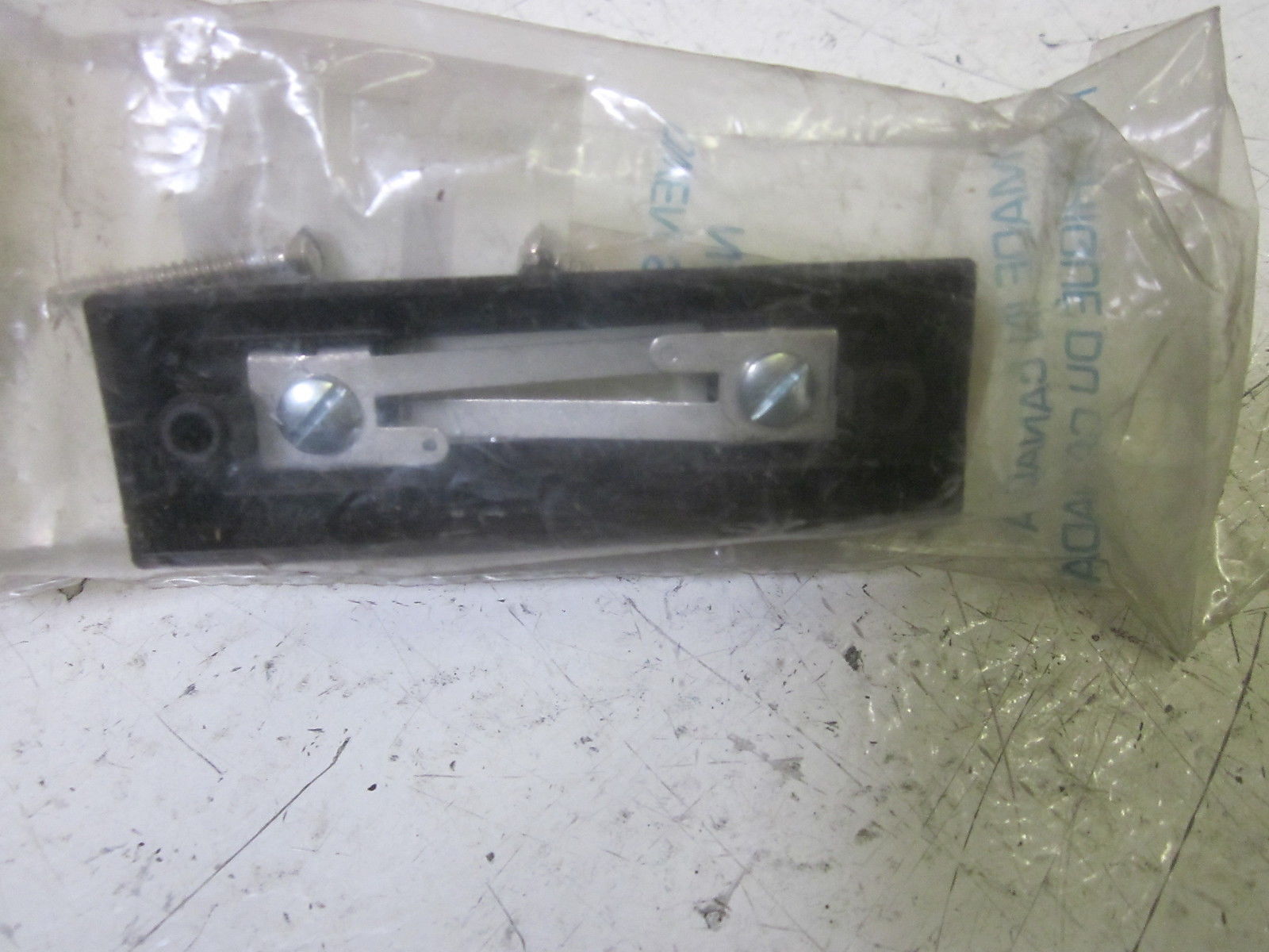 LOT OF 2 EDWARDS 3ZR08 PUSH BUTTON NSMP