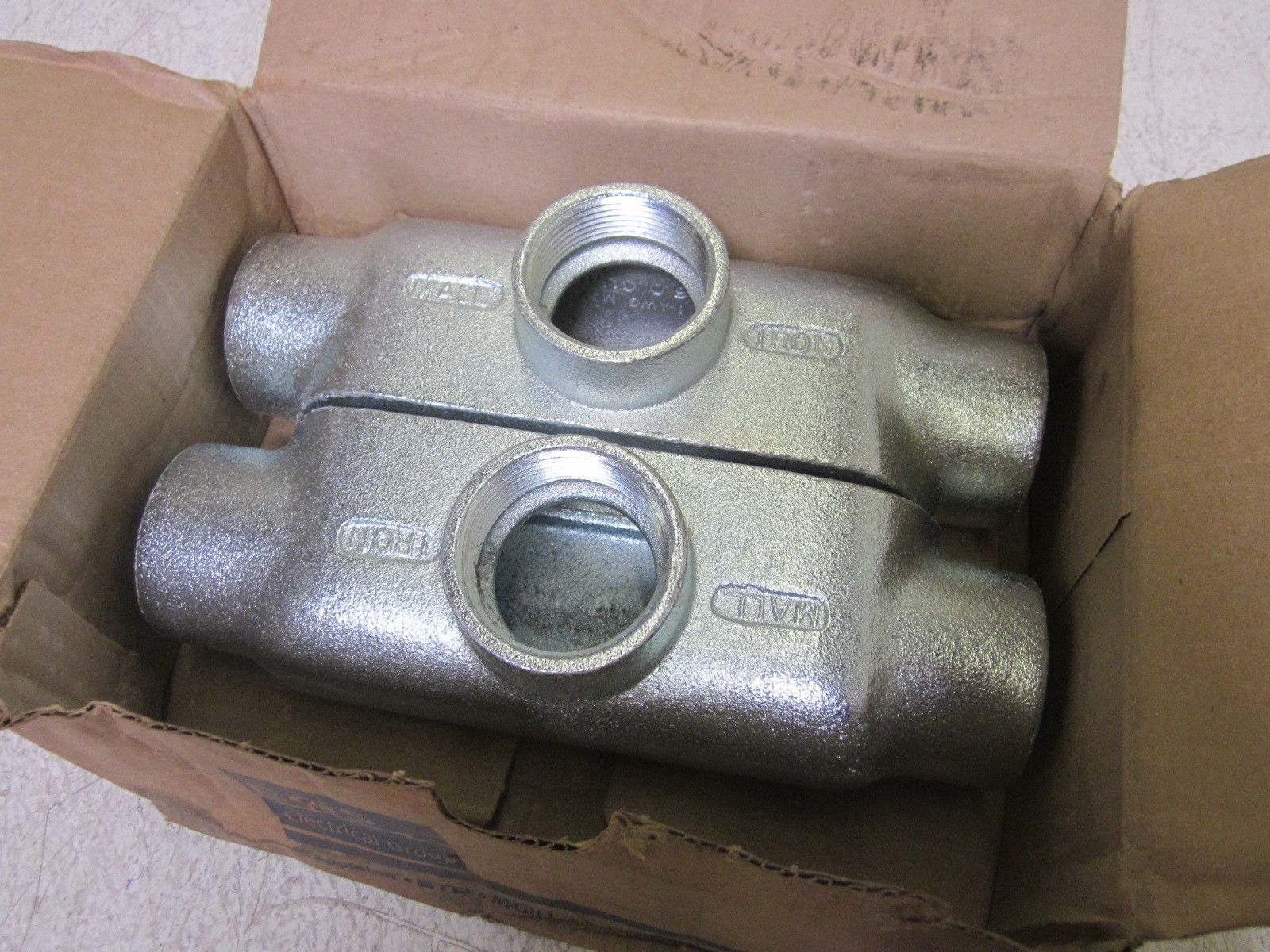 LOT OF 2 EGS ELECTRICAL GROUP T-150 CONDUIT BODIES TYPE T 1 1/2"  NSMP