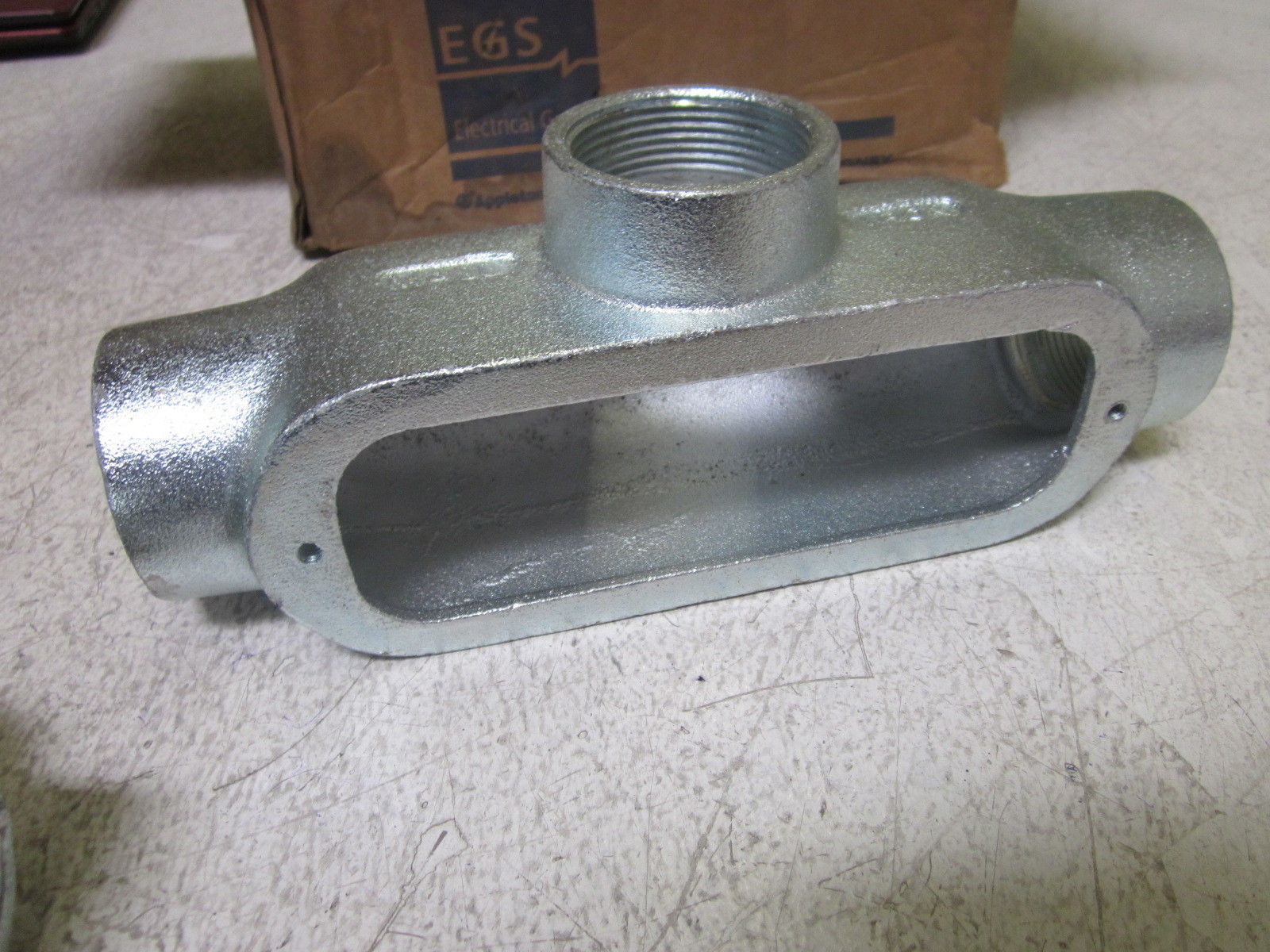 LOT OF 2 EGS ELECTRICAL GROUP T-150 CONDUIT BODIES TYPE T 1 1/2"  NSMP