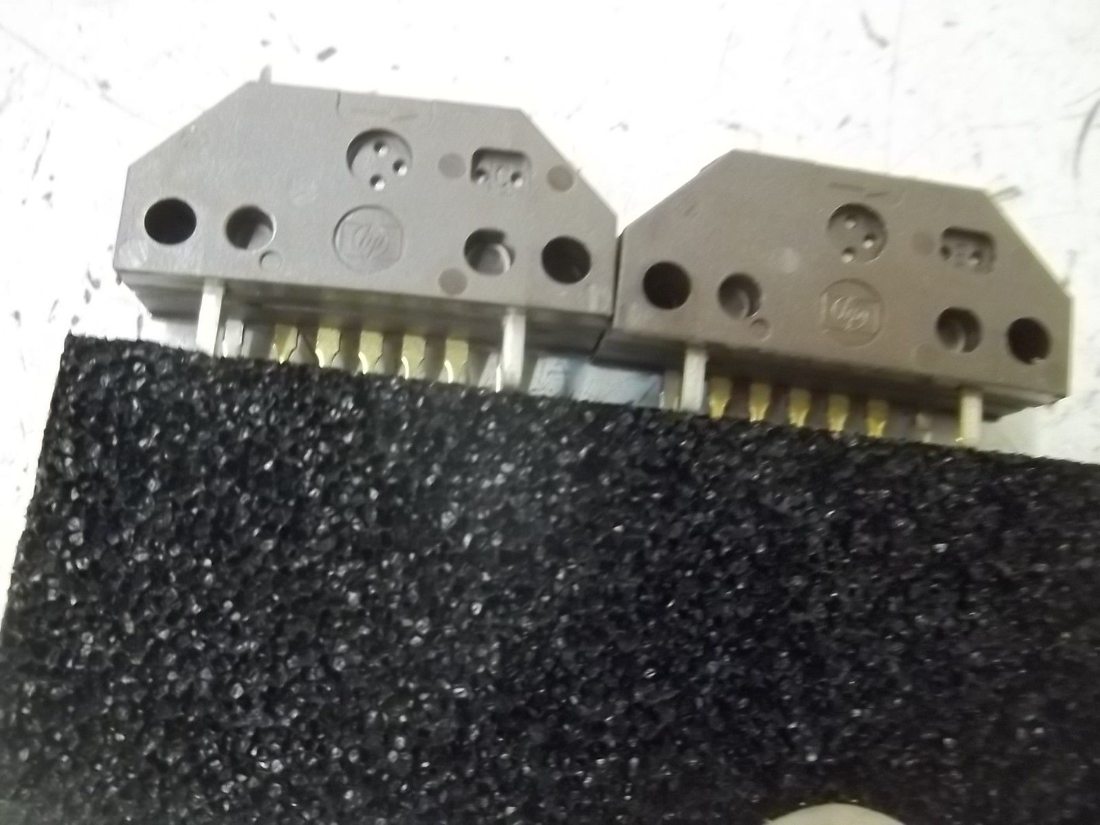 LOT OF 2 ENCODER 9140-I00 NSNP