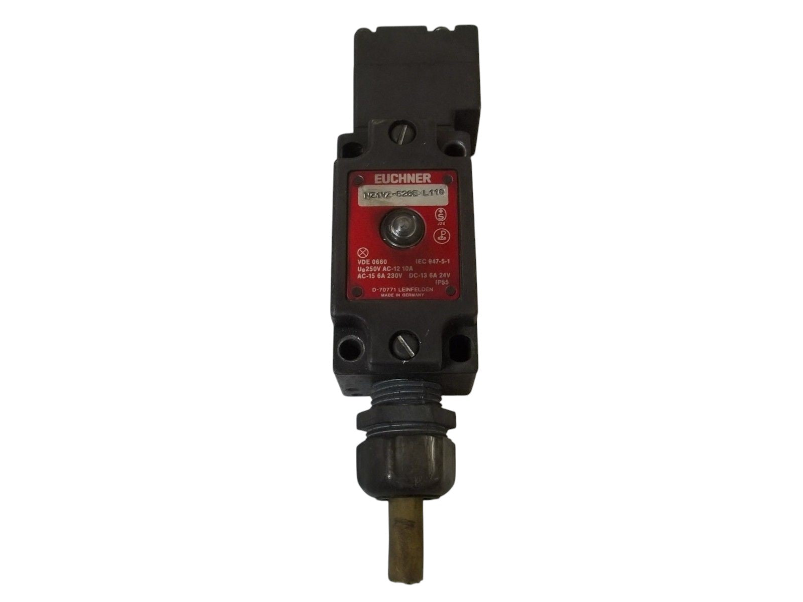 LOT OF 2  EUCHNER NZ1VZ-538EL110 LIMIT SWITCH UNMP