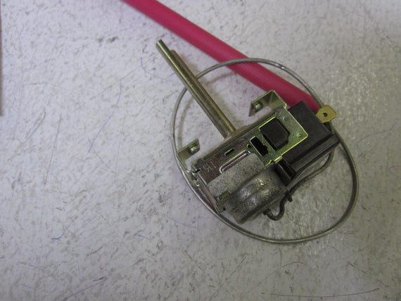 LOT OF 2 FACTORY AUTHORIZED PARTS PKG 51FY 660 004 277V THERMOSTAT *USED*