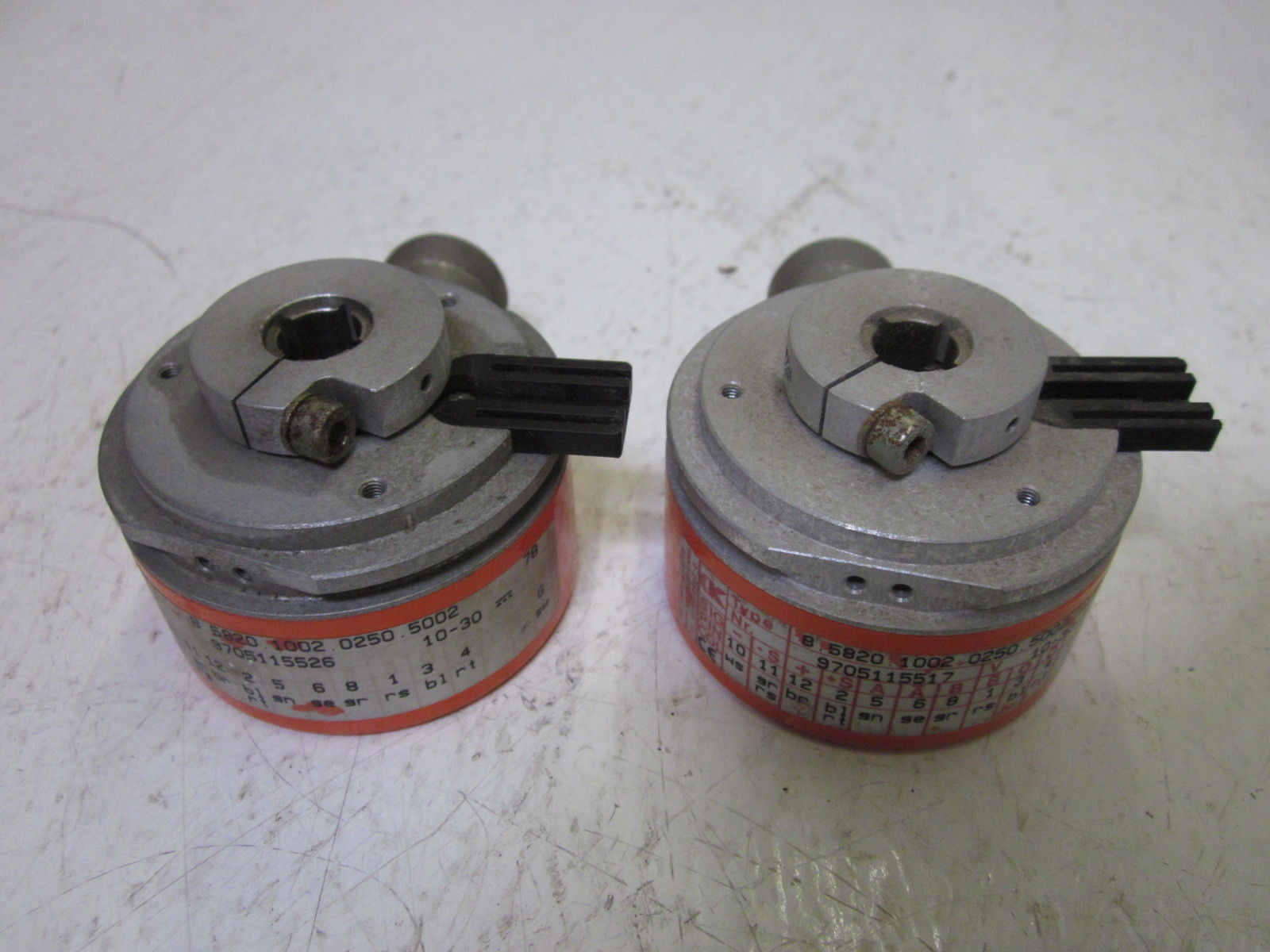 LOT OF 2  FRITZ KUBLER 8.5820.1002.0250.5002 NSNP