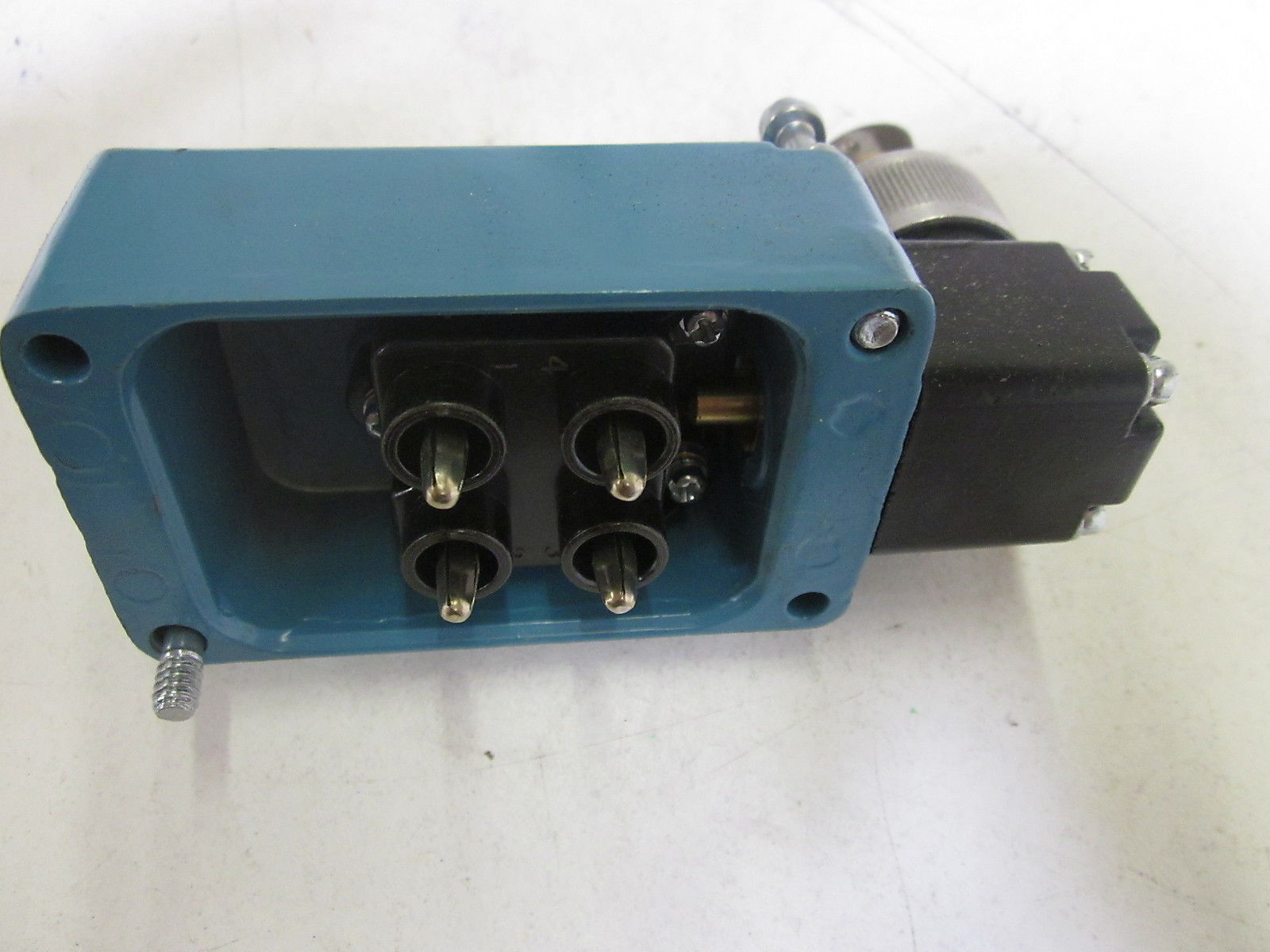 LOT OF 2 HONEYWELL 203LS7 NSMP