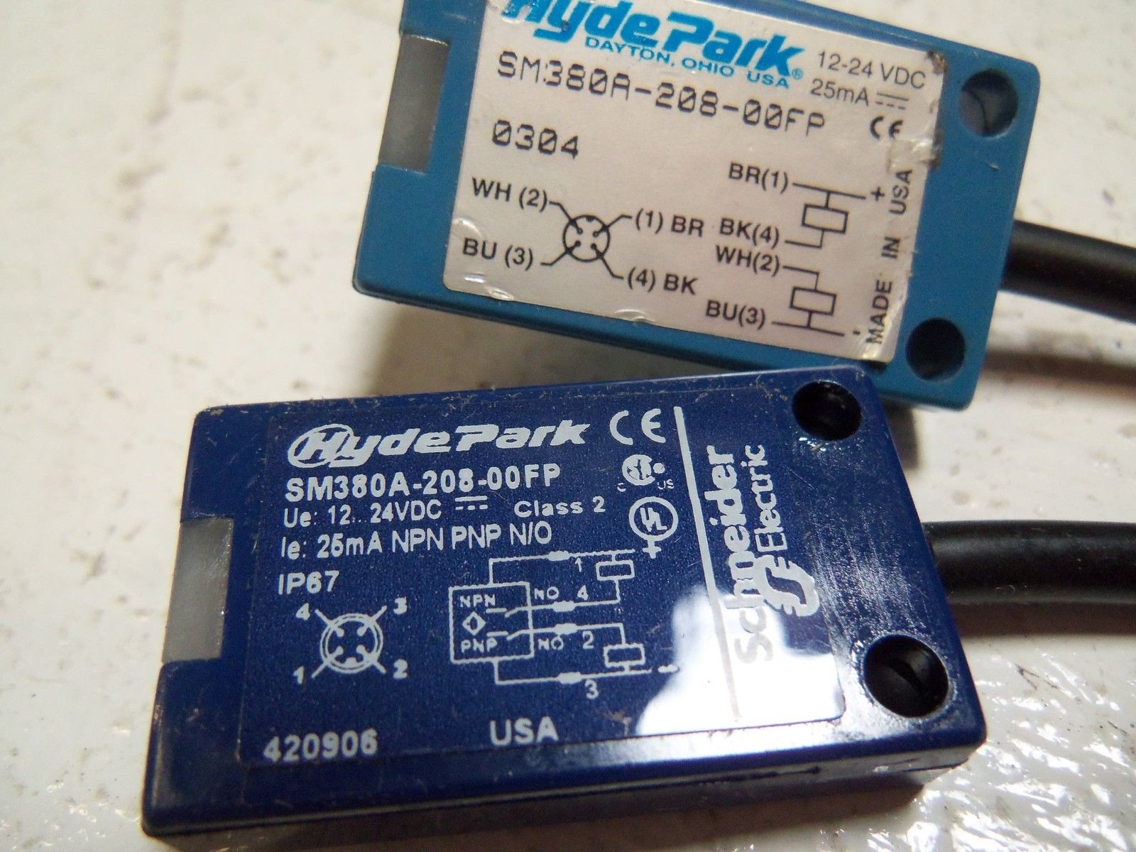LOT OF 2 HYDEPARK SM380A-208-00FP NSMP