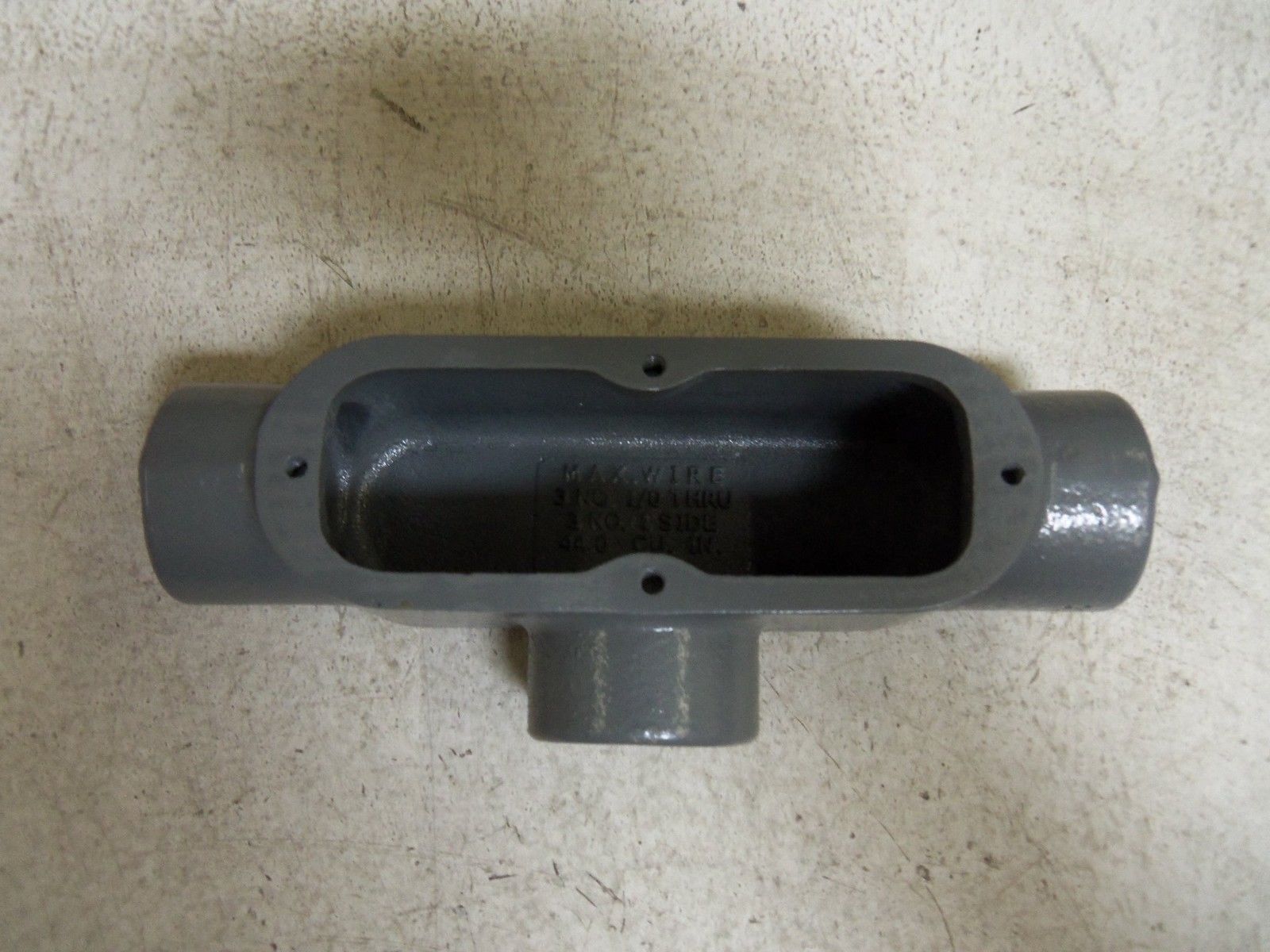 LOT OF 2 KILLARK T58 CONDUIT UNMP
