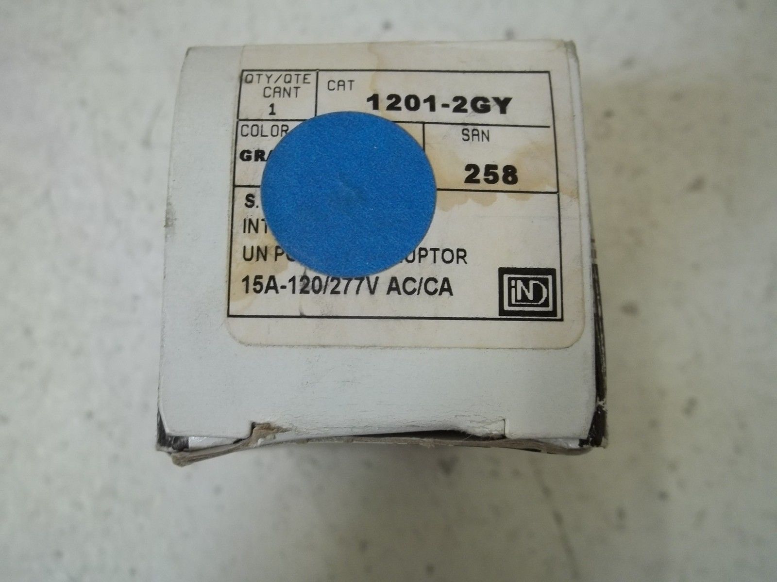 LEVITON 1201-2GY TOGGLE WALL LIGHT SWITCH  NSMP