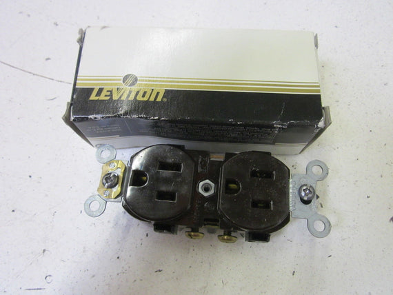 LOT OF 2 LEVITON 5242 DUPLEX RECEPTACLE *NEW IN BOX*
