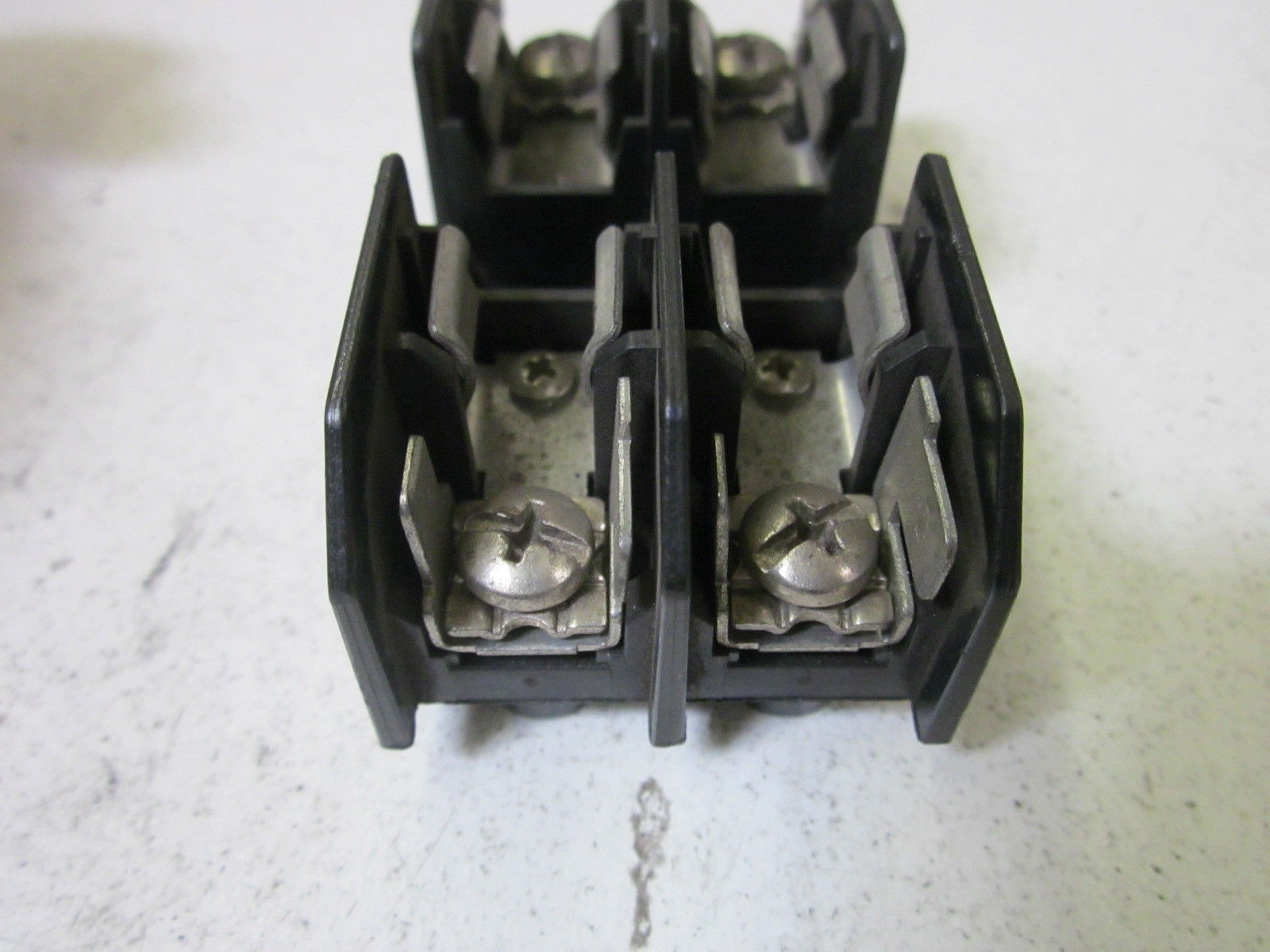 MARATHON 6M30A2SPQ1 FUSE HOLDER UNMP