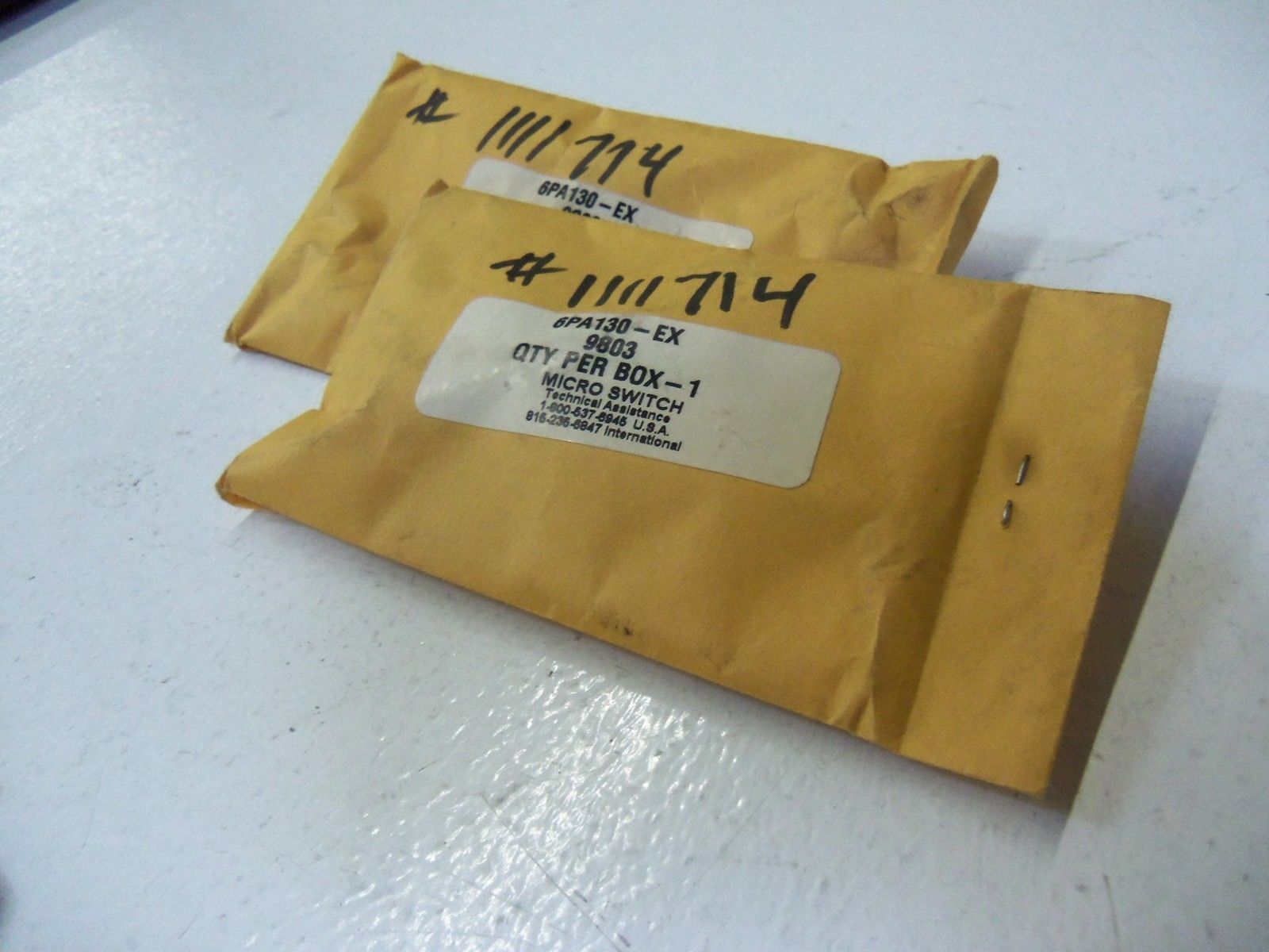LOT OF 2 MICROSWITCH 6PA130-EX NSNP