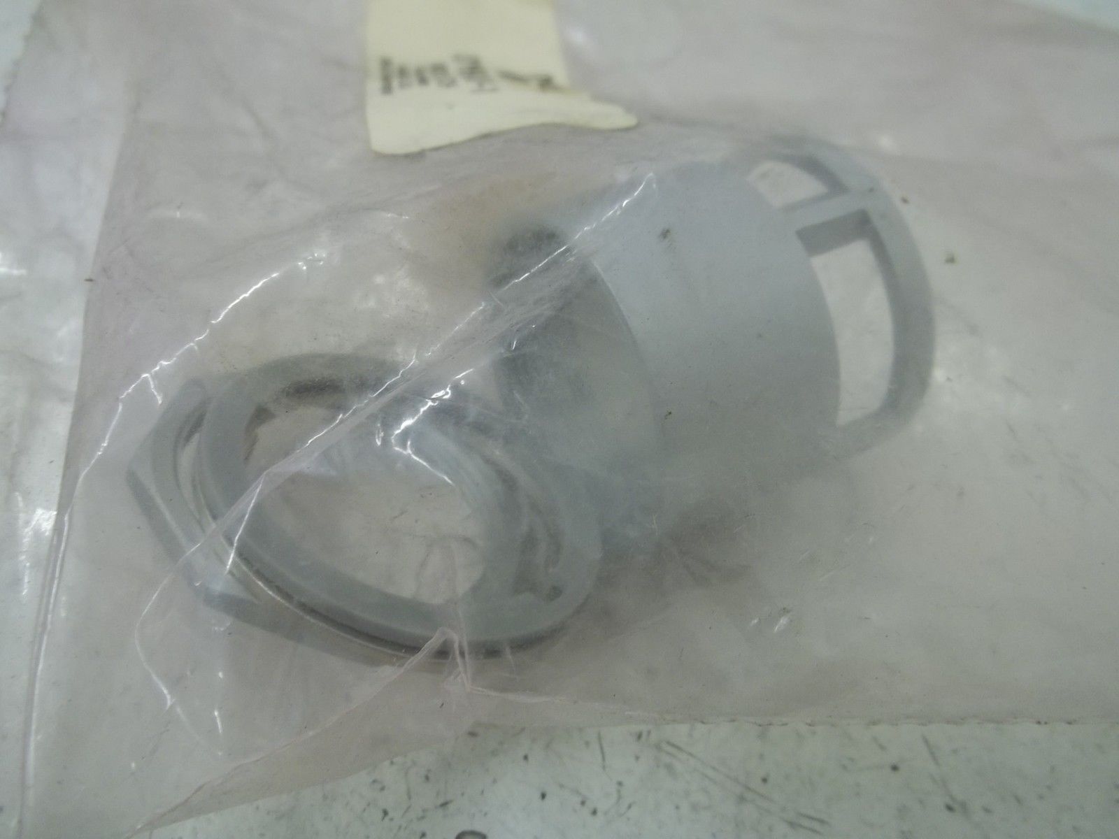 LOT OF 2 MICROSWITCH CN32026 EXTENDED SWITCH BEZEL W/NUT W/WASHERNSMP