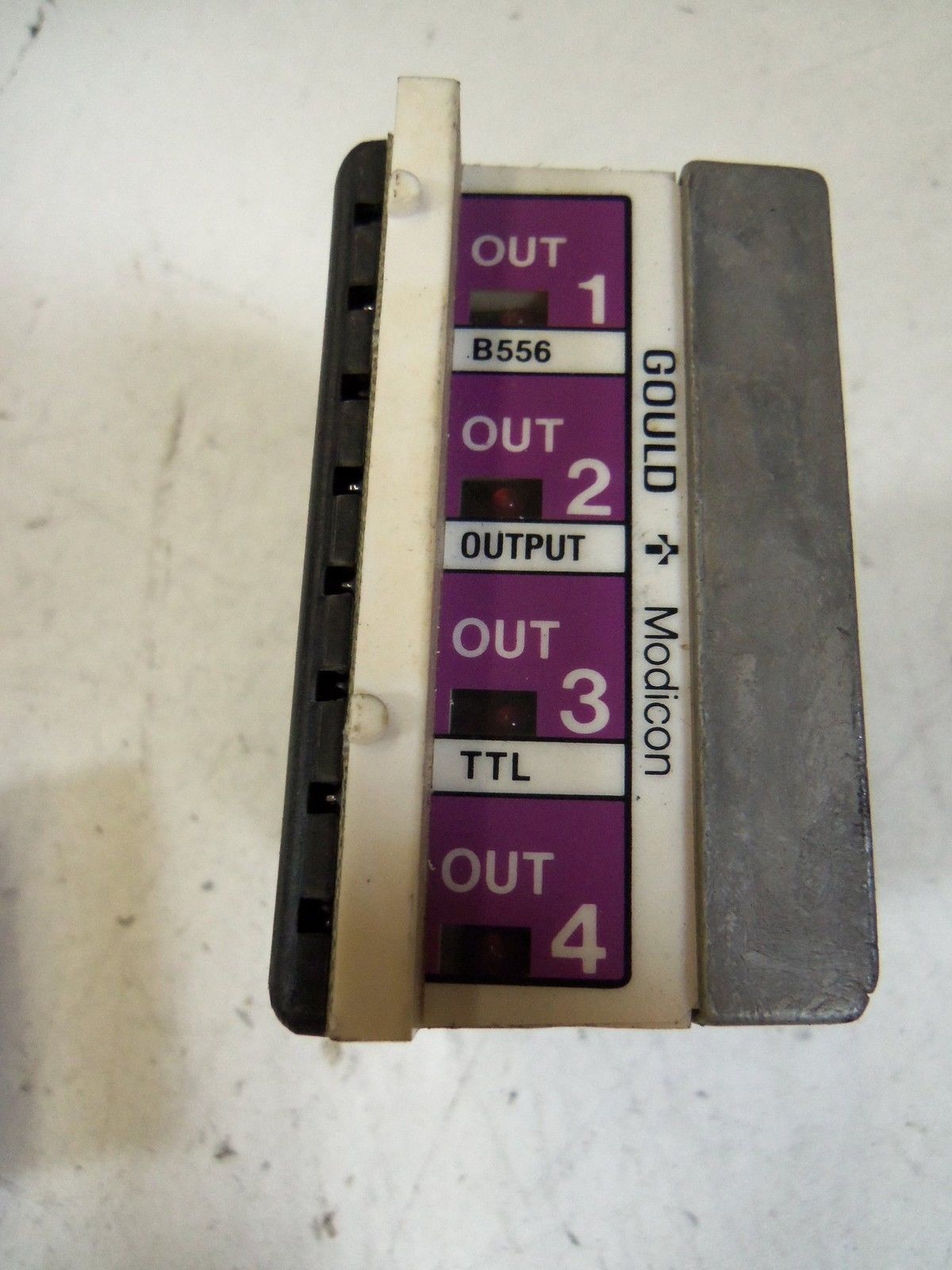 LOT OF 2 MODICON B556 TTL *USED*