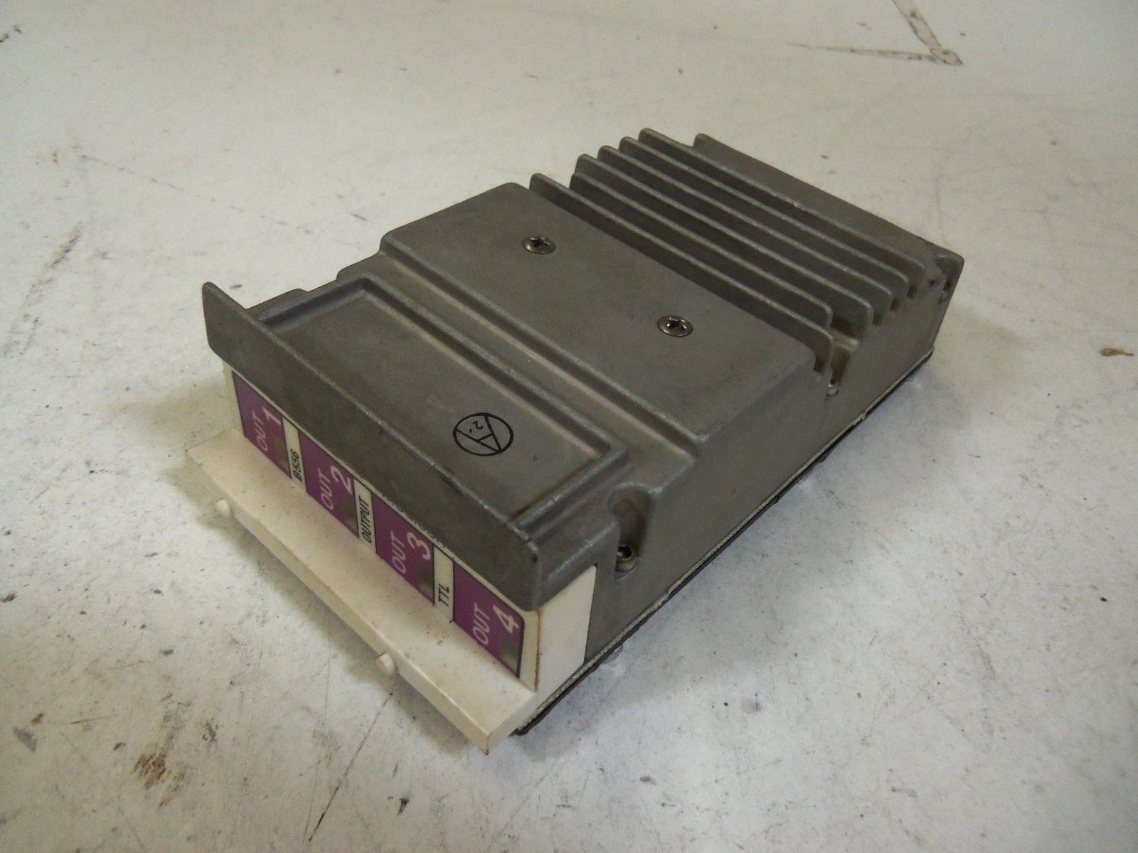 LOT OF 2 MODICON B556 TTL *USED*