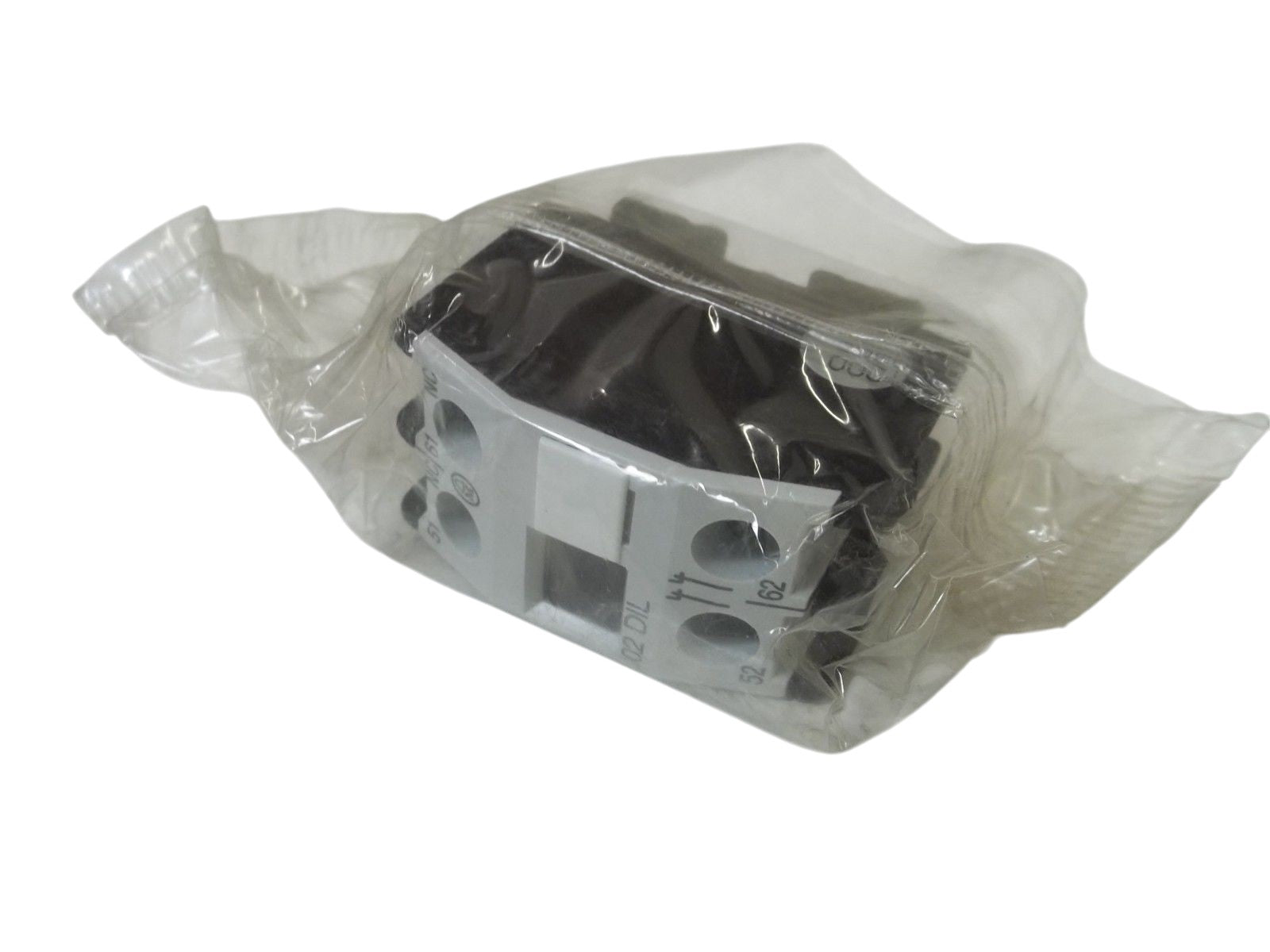 LOT OF 2 MOELLER 02DIL AUXILIARY CONTACT BLOCK NSMP