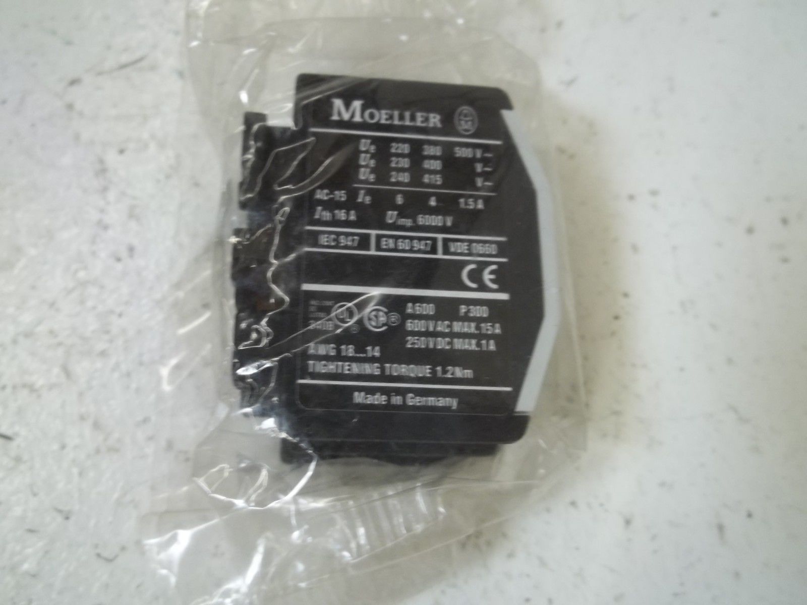 LOT OF 2 MOELLER 02DIL AUXILIARY CONTACT BLOCK NSMP