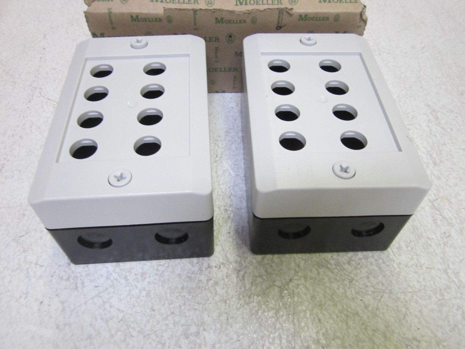 LOT OF 2 MOELLER I8 PUSH BUTTON ENCLOSURE NSMP