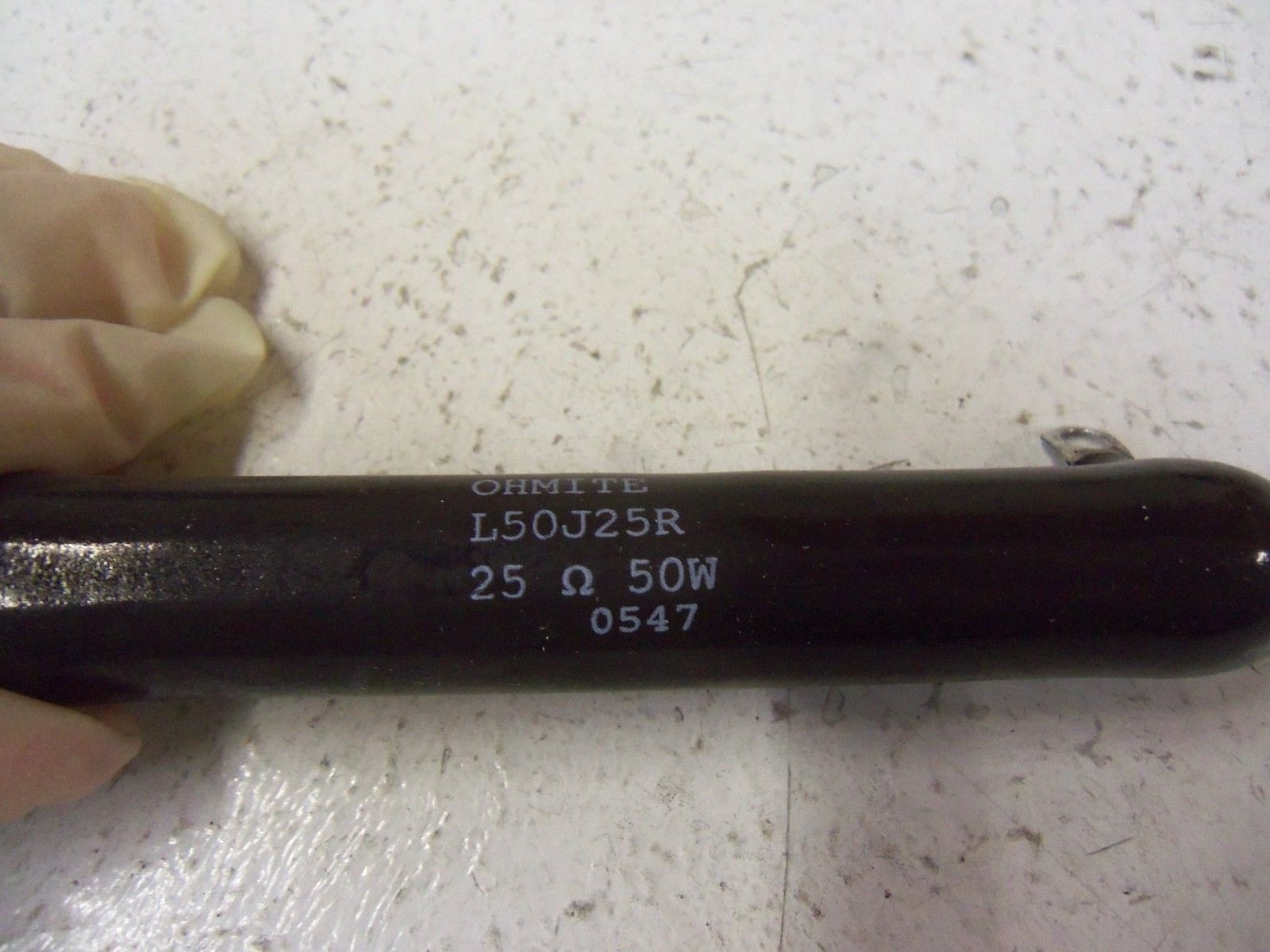 LOT OF 2 OHMITE RESISTOR L50J25R NSMP