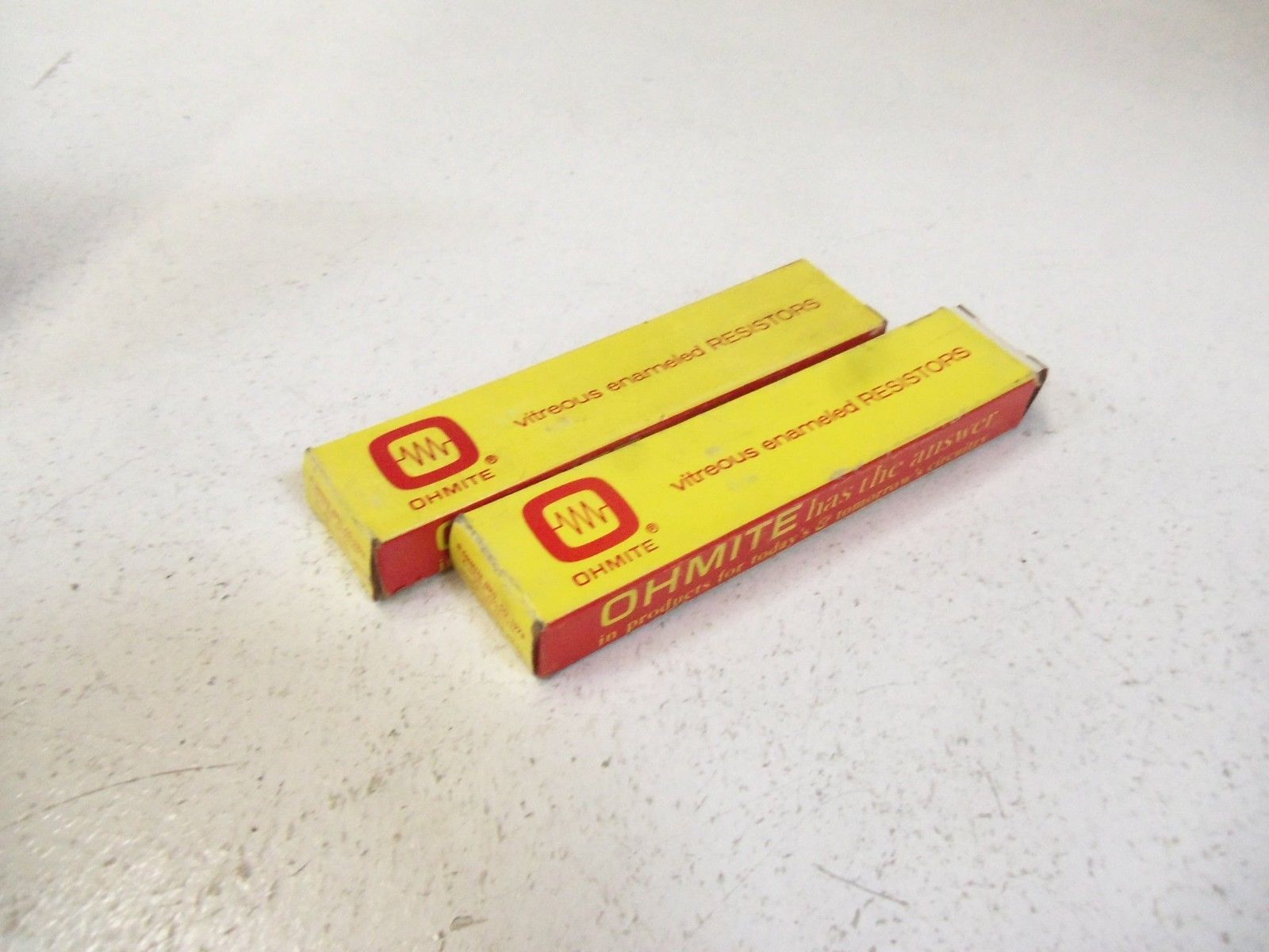 LOT OF 2  OHMITE RESISTOR 0770 NSMP