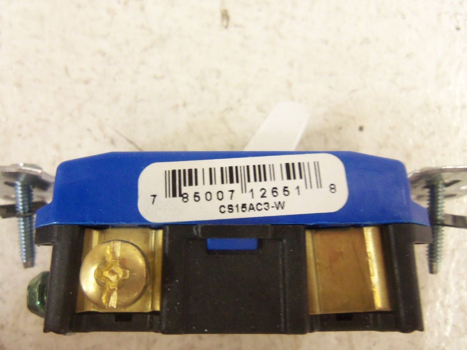 LOT OF 2 PASS & SEYMOUR CS15AC3-W THREE WAY SWITCH NSMP