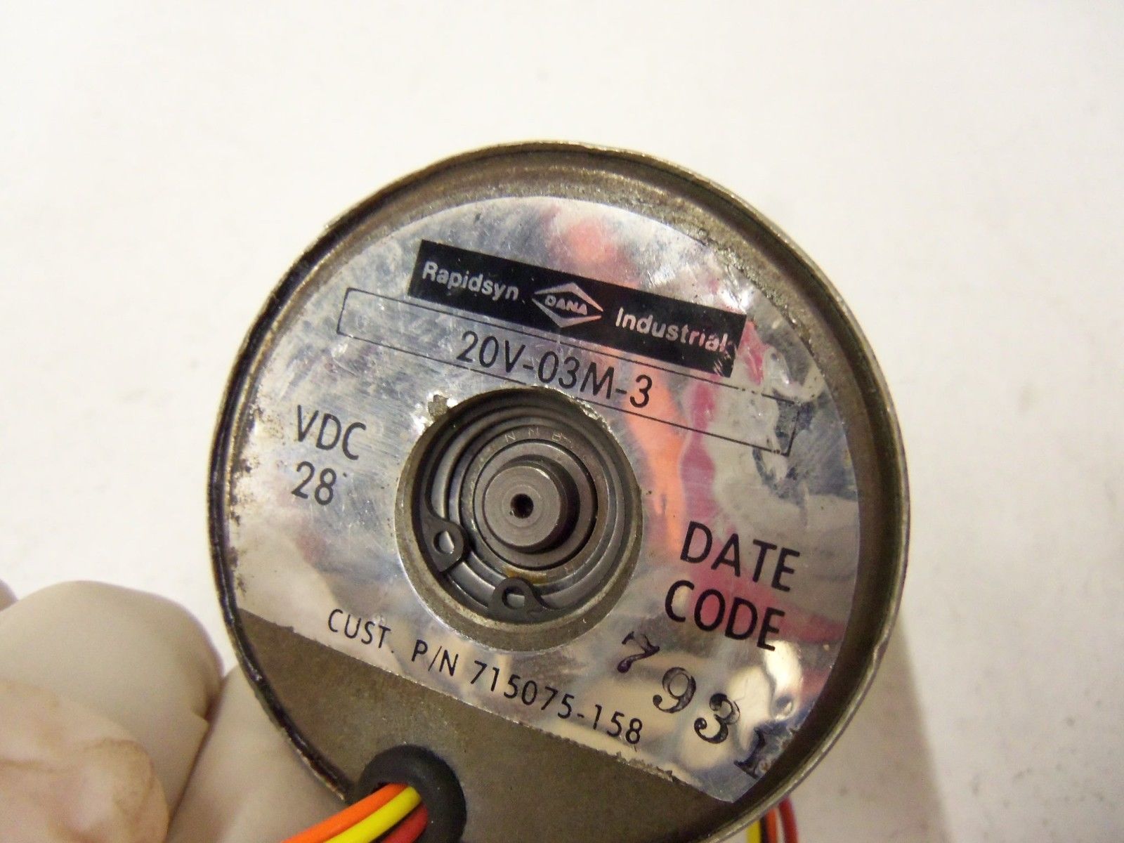 LOT OF 2 RAPIDSYN MOTOR 20V-03M-3 28VDC UNMP