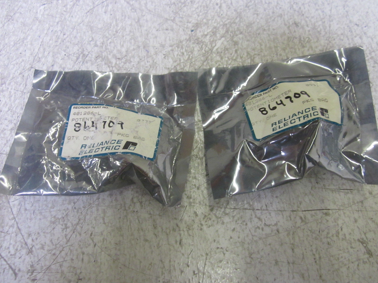 LOT OF 2 RELIANCE ELECTRIC 401286-L POTENTIOMETER NSMP