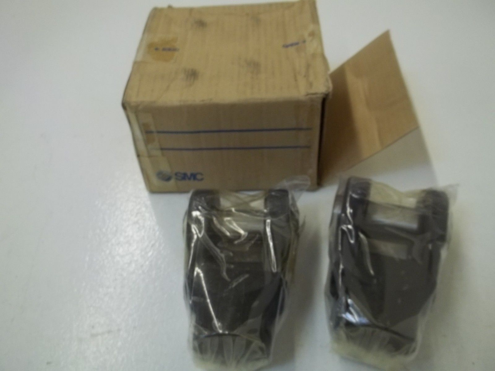 LOT OF 2 SMC F-Y-16 PISTOL ROD, CLEVIS CS1 NSMP