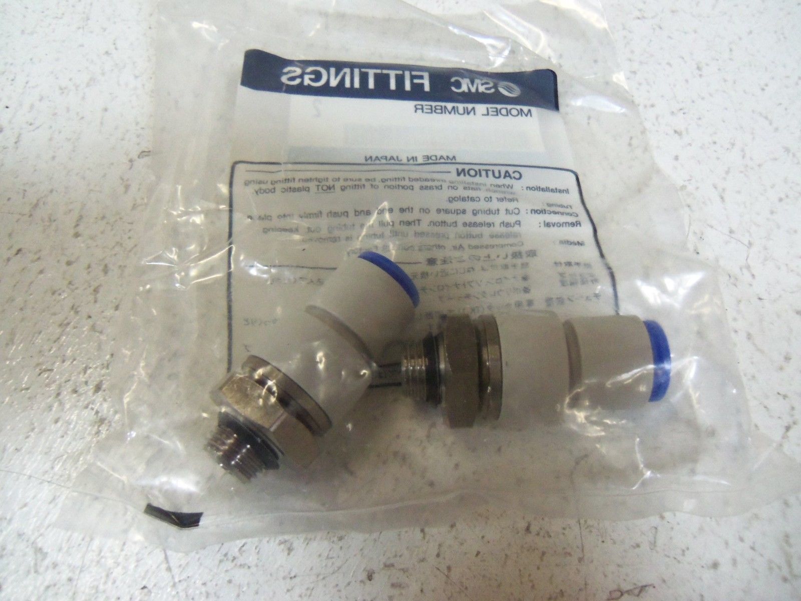 LOT OF 2  SMC FITTINGS KSH10-U02 NSMP
