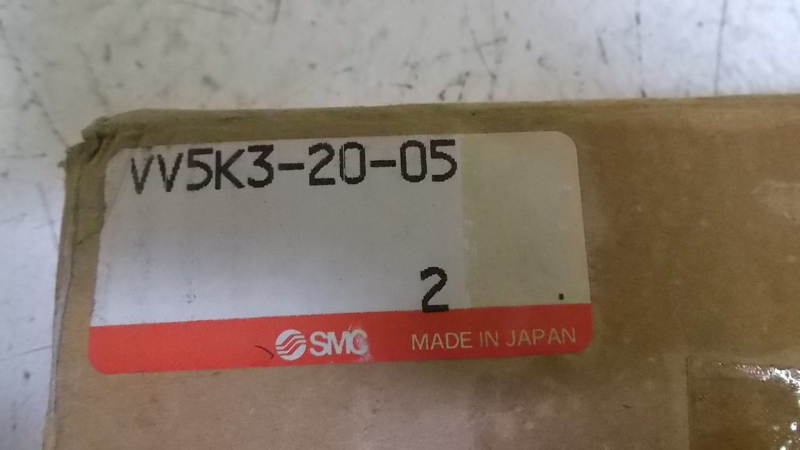 LOT OF 2 SMC VV5K3-20-05 NSMP