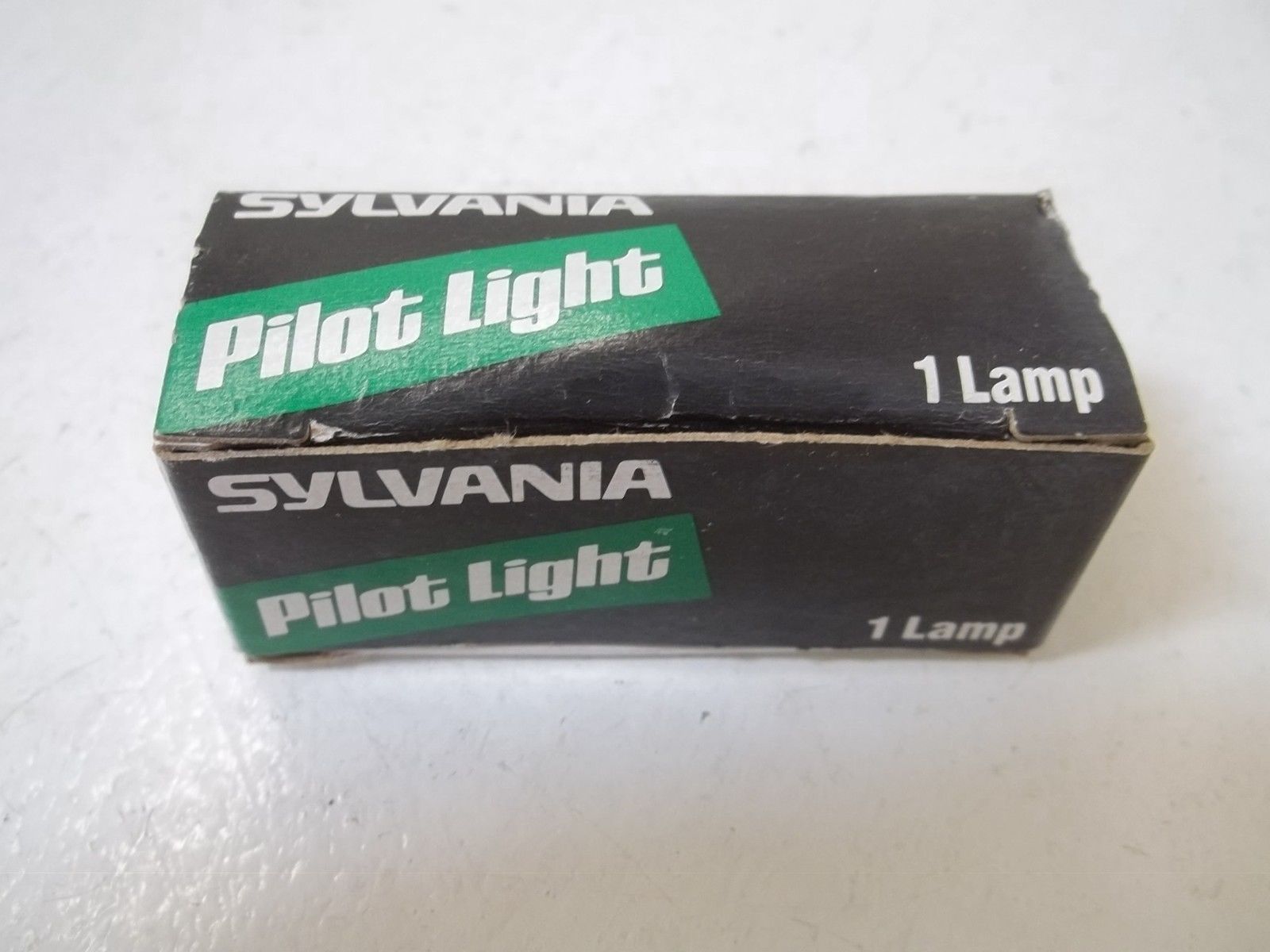 SYLVANIA PLH/30099 PILOT LIGHT *NEW IN BOX*