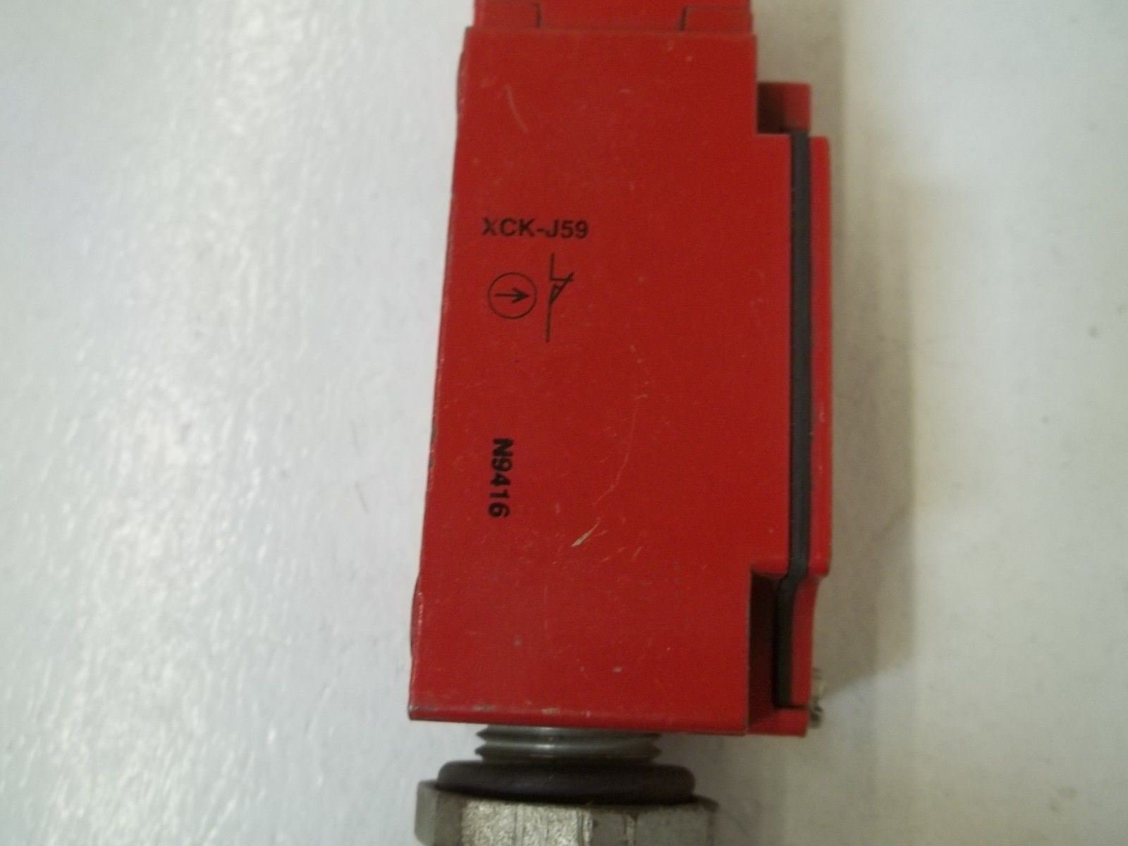 LOT OF 2 TELEMECANIQUE XCK-J59H7 (AS PICTURED) UNMP