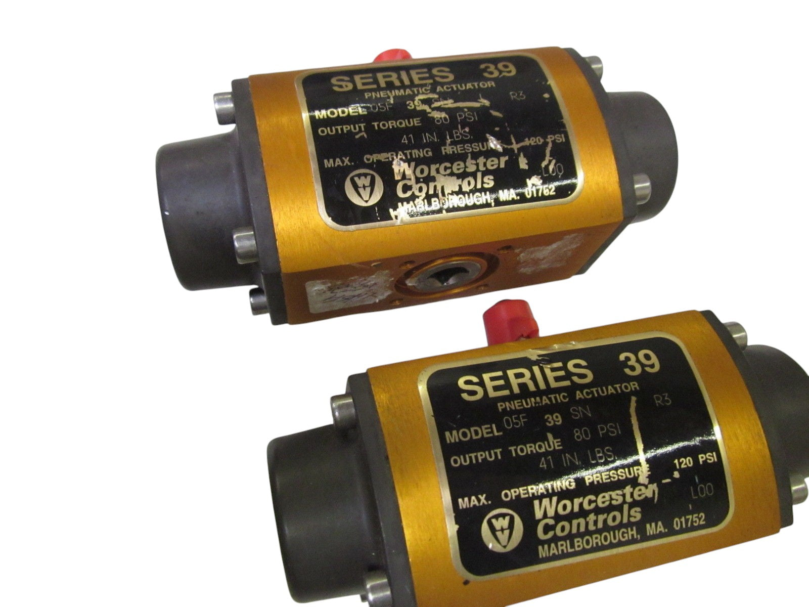 LOT OF 2 WORCESTER CONTROLS 05F SER.39 UNMP