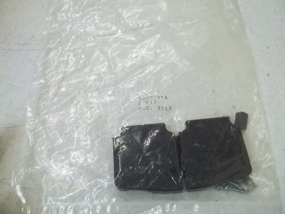 LOT OF 32  AMP 205718-1 *NEW IN A FACTORY BAG*