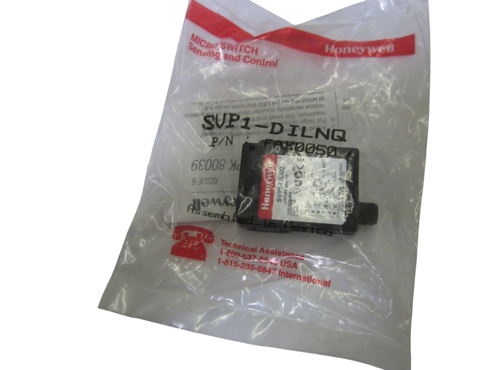 LOT OF 33 HONEYWELL SVP1-DILNQ DIFFUSE SENSOR  NSMP