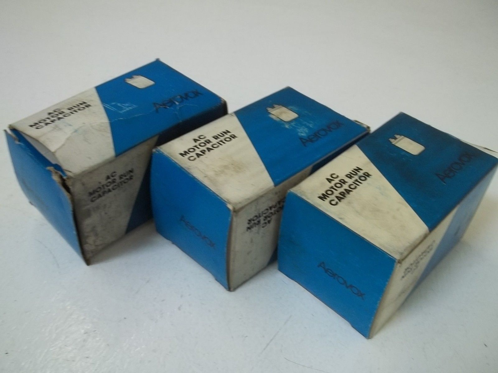 LOT OF 3 AEROVOX 6X653 NSMP