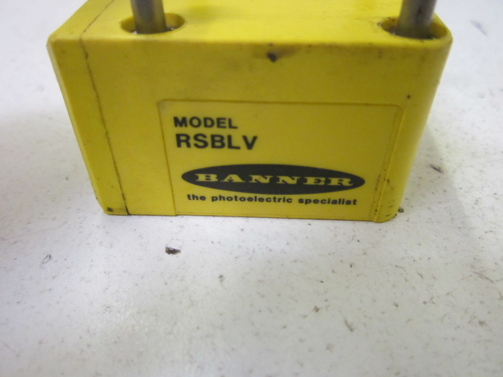BANNER ENGINEERING RSBLV SENSOR HEAD *USED*